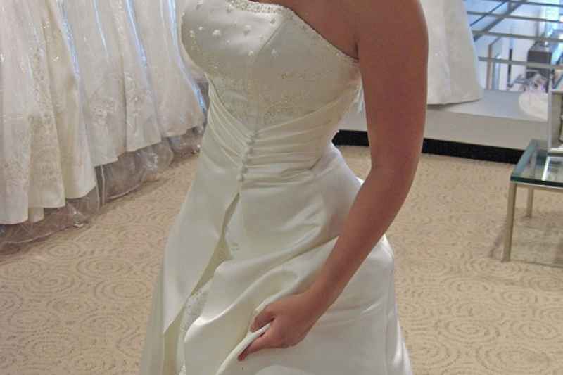 La prova dell'abito da sposa: come vestirsi e presentarsi in atelier