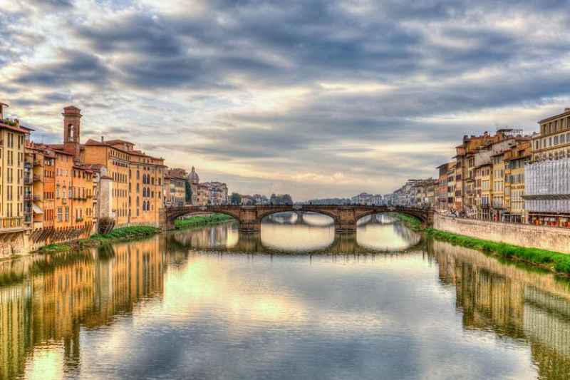 Sposarsi a Firenze, culla del Rinascimento, Chiese, sale comunali, ville e fornitori