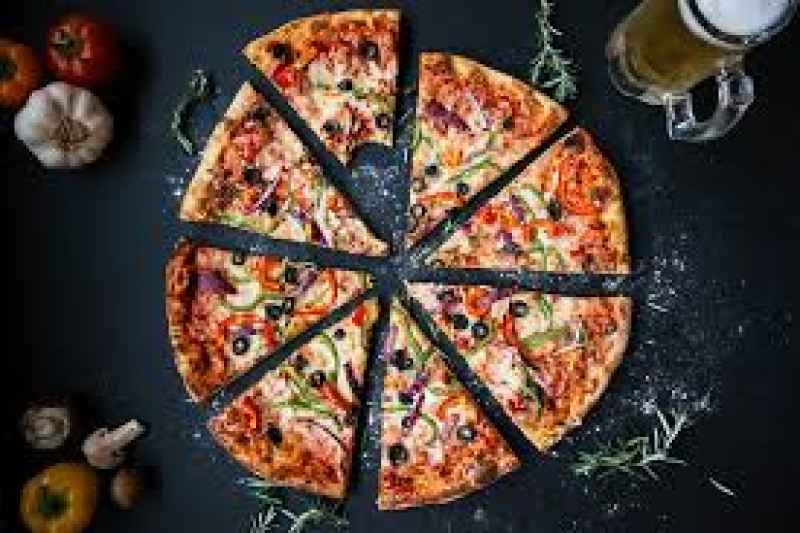 Pizza al matrimonio: e voi cosa ne pensate?