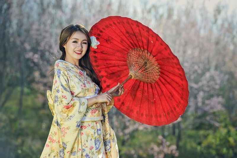 Moda sposa: i kimono trasformarti in abiti di Watabe Wedding
