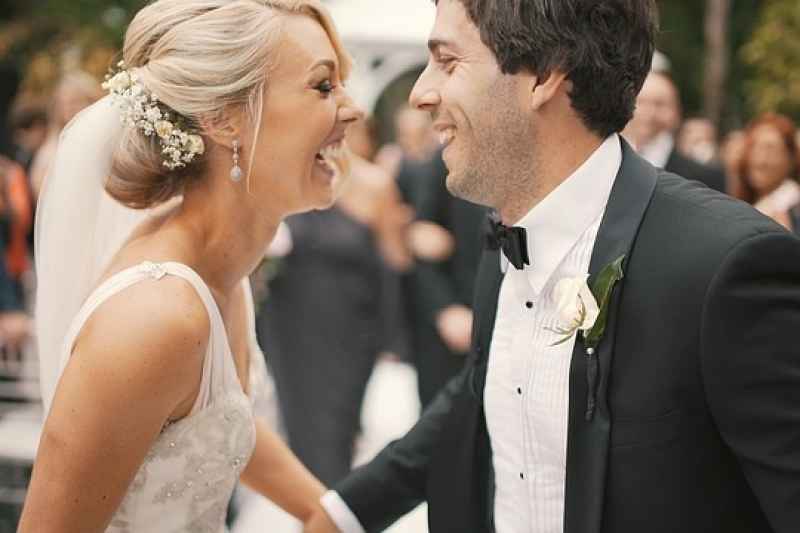 La sposa: consigli per avere un sorriso perfetto il giorno del matrimonio e denti bianchi