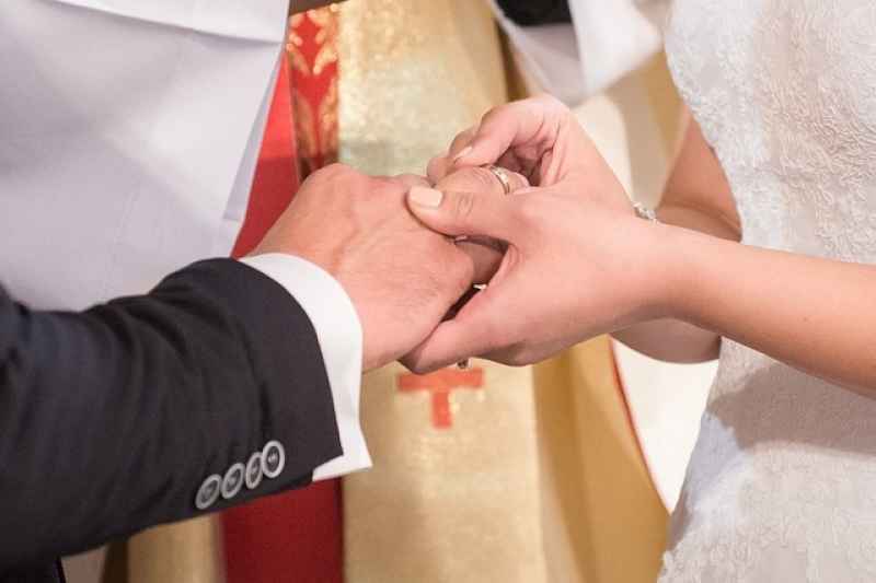 Matrimonio religioso: è possibile chiedere la benedizione del Papa? 