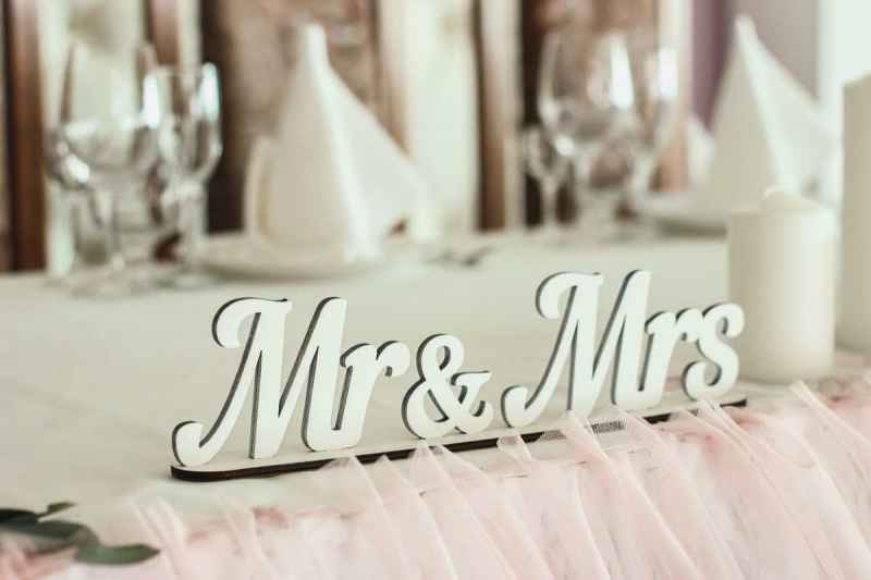 Scegli i nomi dei tavoli per il matrimonio con 20 proverbi di saggezza popolare