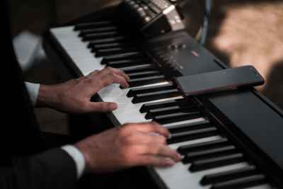Organista/pianista cerimonia matrimonio Cuneo